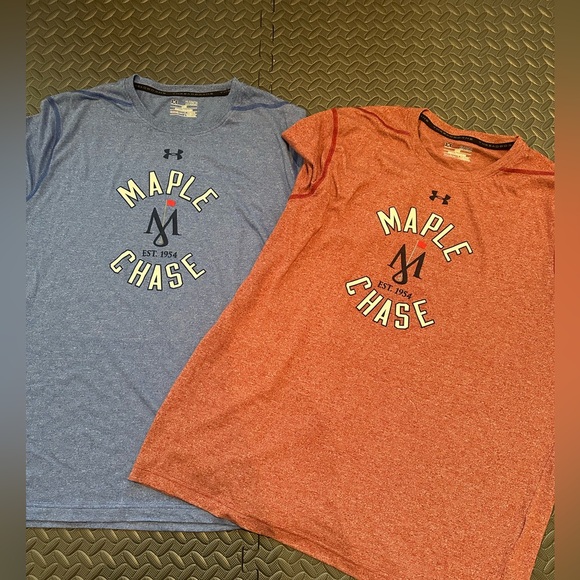 2- Under Armour “Maple Chase Golf Club” Tee’s - Picture 2 of 6